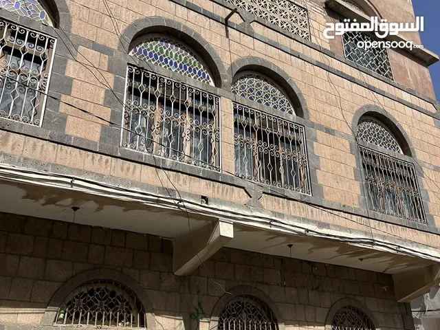 222 m2 More than 6 bedrooms Townhouse for Sale in Sana'a Alsonainah