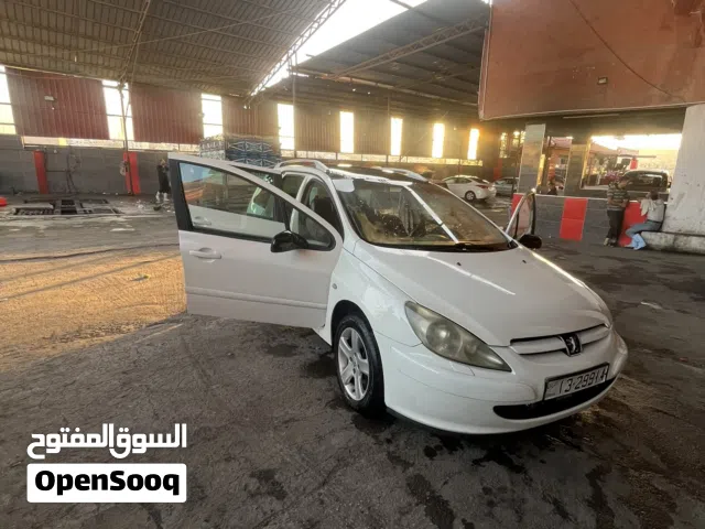 2004 بيجو 307 SW