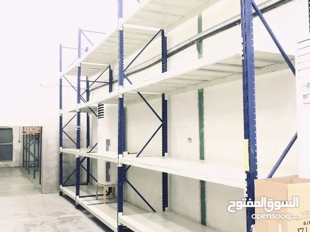 رفوف  مستعملة 26 بكيات كما هو واضح فى الصوره  والفيديو