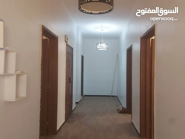 شقة مكتبية أو عيادة أسنان للايجار على رئيسي زناته القديم