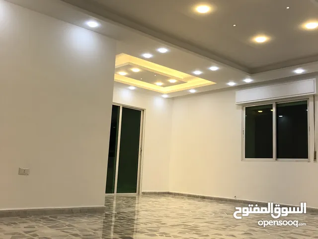 230m2 4 Bedrooms Apartments for Sale in Amman University Street