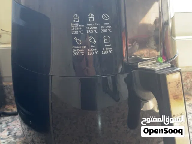 قلاية هوائية للبيع في حالة ممتازة مستعملة اسبوعين فقط black Decker