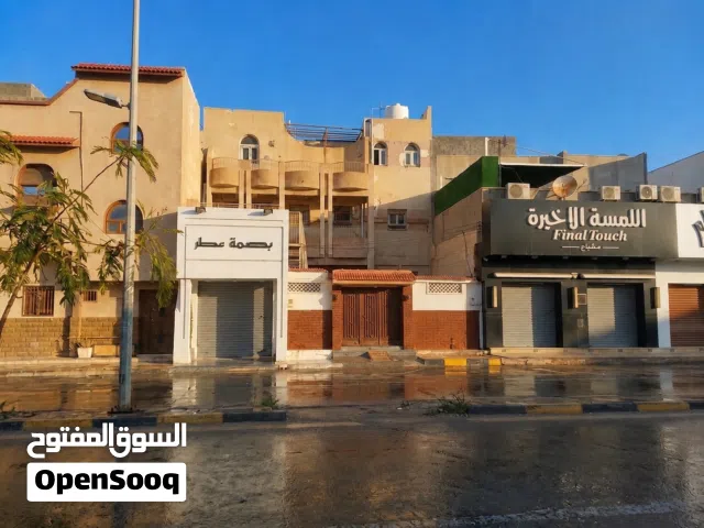 منزل تجاري في طريق السور
