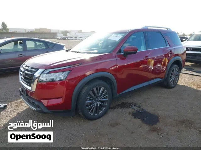 للبيع بالحادث باثفندر SL 2023