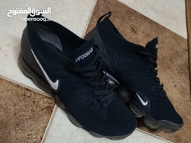 NIKE VAPORMAX اصلي صناعه الفيتنام size 42