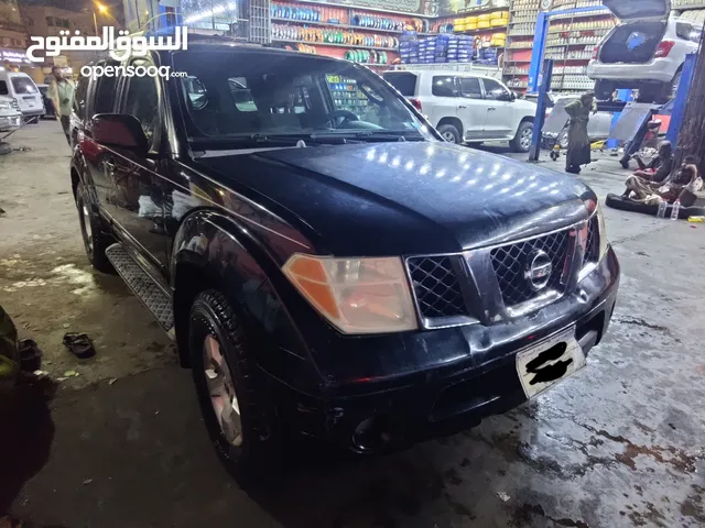 للبيع Nissan Pathfinder مودل 2006 مجمرك \ مرقم