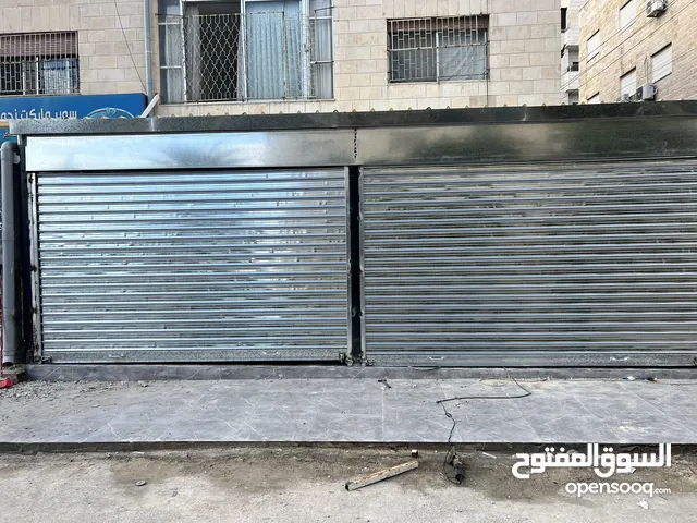 مخزن غير غير تجاري بجانب دوار المشاغل على شارعين للإيجار السنوي جديد ومبلط ومدهون يوجد مخزنين