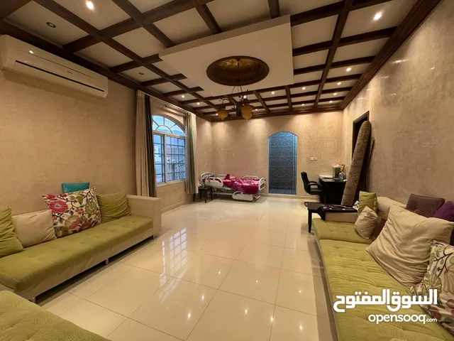 فيلا للبيع في ولاية بوشر / العوابي
