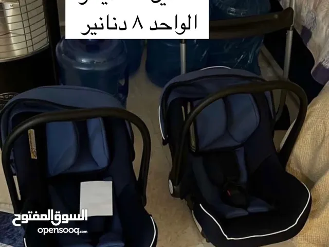 مقعد السيارة للأطفال حديثي الولادة