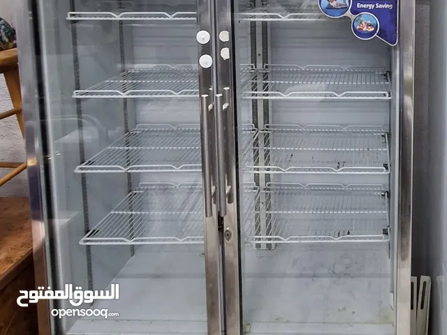 ثلاجه عرض 2 باب JET COOL بحاله شبه الجديد تبريد ممتاز تصلح سوبر ماركت والمطاعم والمنازل