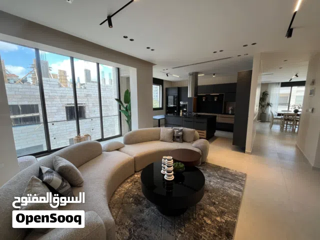 200 m2 3 Bedrooms Apartments for Rent in Amman Abdoun