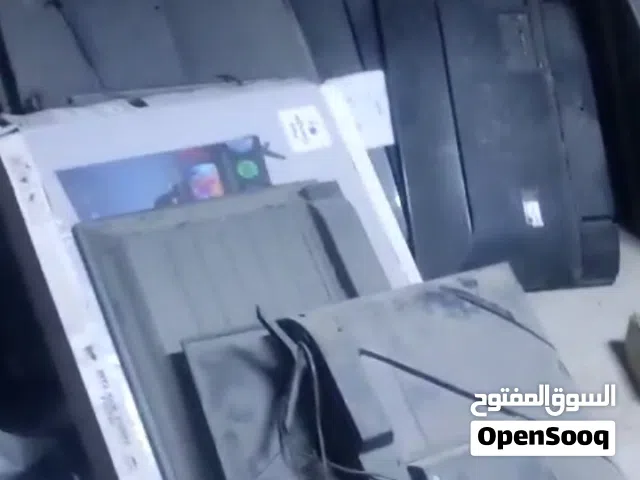 شاشات جديدة مكسورة والبعض عاطلة