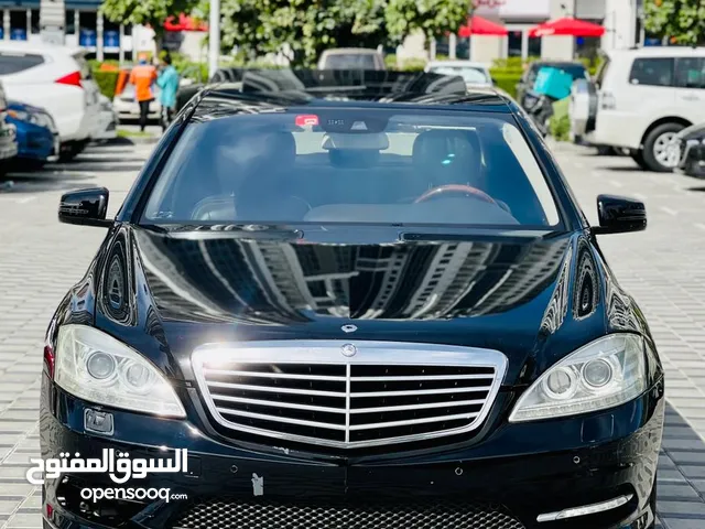MERCEDES BENZ S 550 2013 MODEL AMERICAN SPECS IN EXCELLENT CONDITION CALL +
