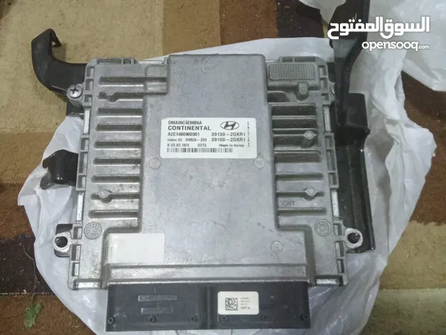 HYUNDAI SANTA FE COMPUTER BRAIN ENGINE CONTROL MODULE ECU ECM OEM 39130-2GKR1