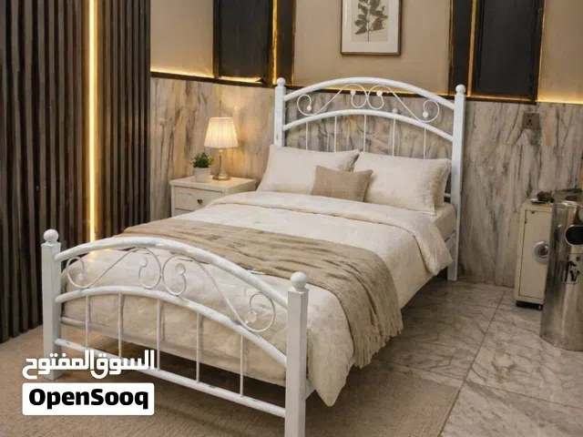 سرير نفر حديد