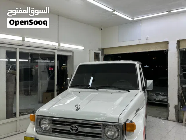 1998 Toyota Land Cruiser Base