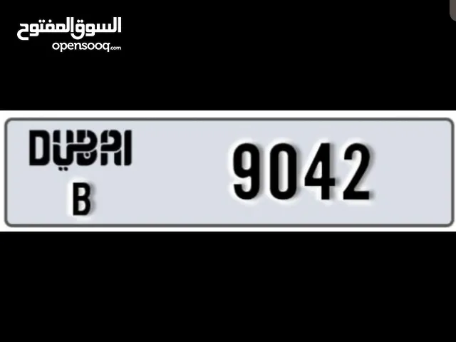 رقم سيارة مميز  رباعي   (  9042  Dubai    B  )