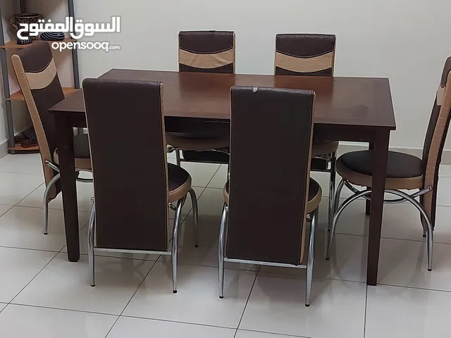 Dining table with 6 seats