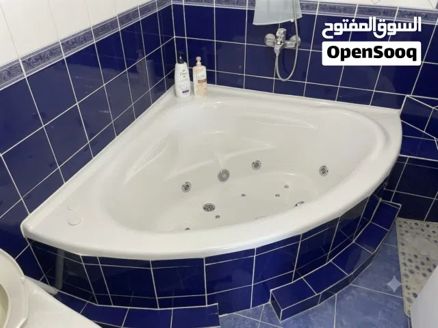 جاكوزي مستعمل للبيع