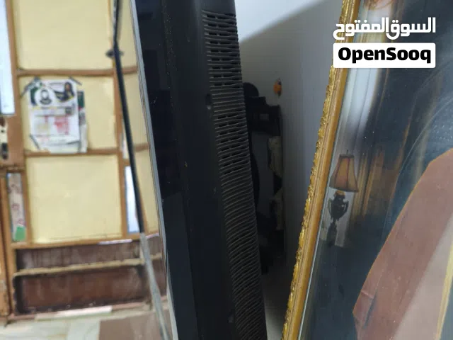 شاشة جوسونك 42 بوصة للبيع (بيها عطل بسيط)