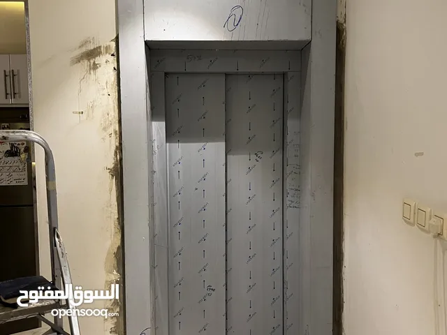 تكسيات وتقفيل مصاعد أستيل رخام بديل خشب بديل رخام شيبورد
