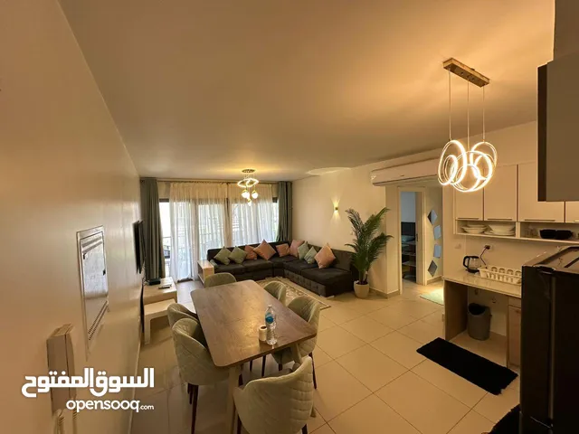 للايجار اليومى شاليه مفروش مودرن فى مراسى مارينا الساحل الشمالى فيو مسبح وحديقة