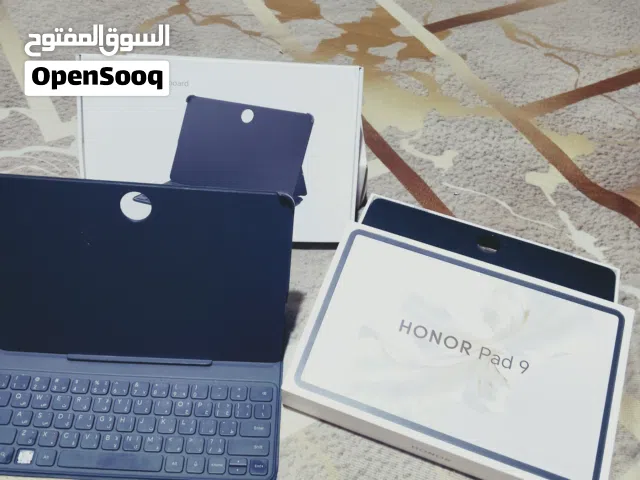 ايباد شومي باد 9ايباد نضيف ويخبل ويشغل 60فريم بلوبجي وذاكره 256وسعر مناسب ويخبل وشراي خاص