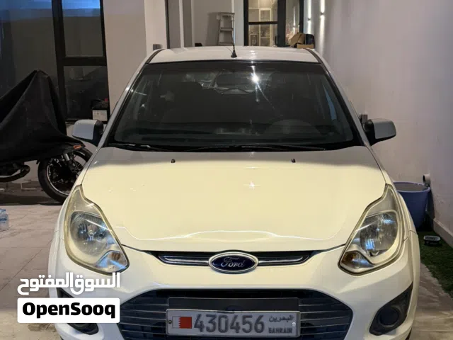 2013 Ford Figo Standard