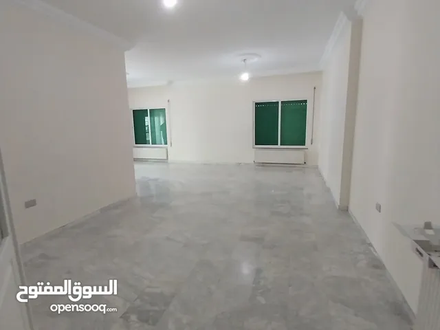 215 m2 4 Bedrooms Apartments for Sale in Amman Khalda