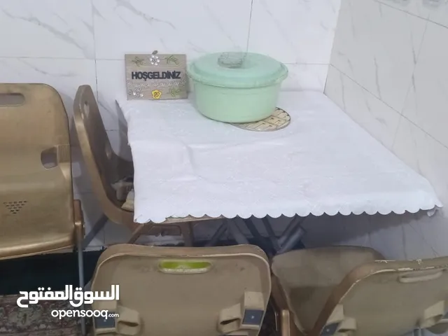 طاوله معه 4كراسي 50