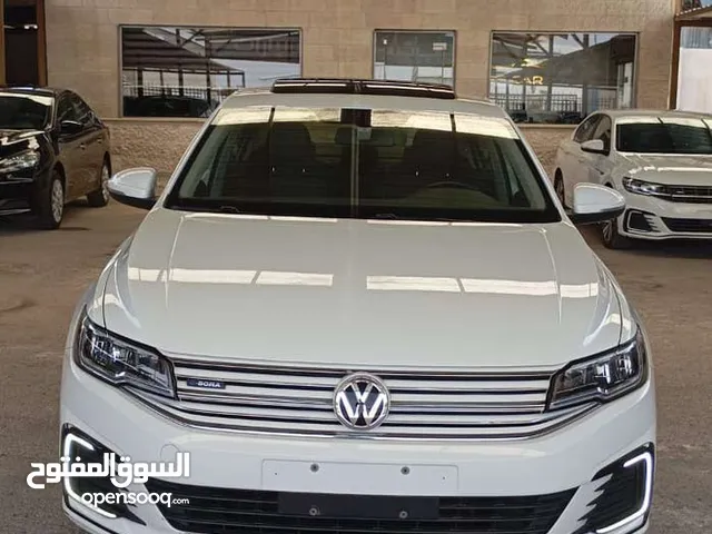 Used Volkswagen Lavida in Zarqa