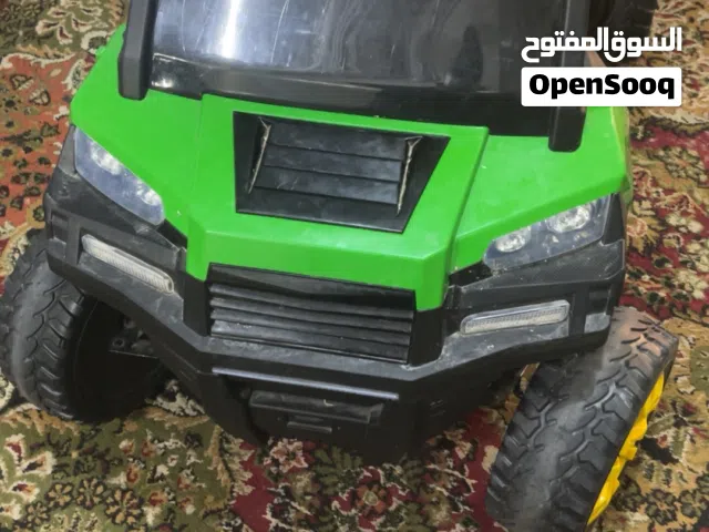 سيارات أطفال