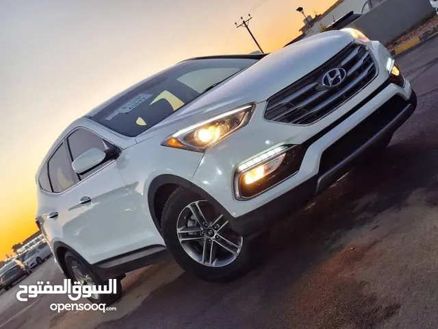 New Hyundai Santa Fe in Benghazi