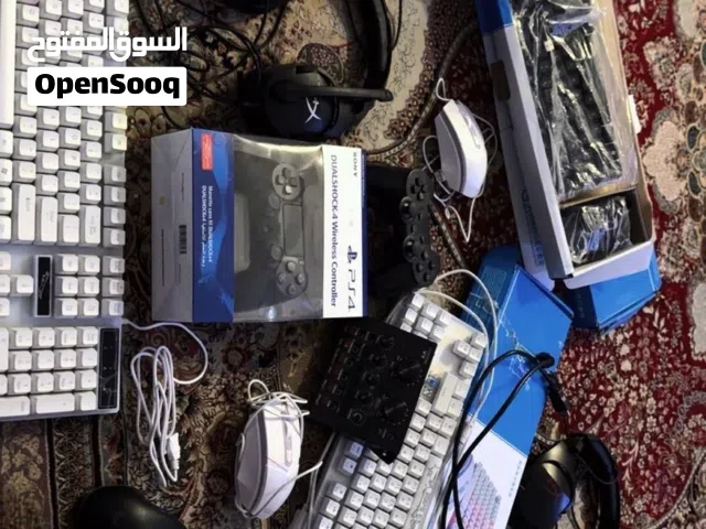 متوفر عندنا كميه بسيطه من ماوس وبيده وكبيور سماعات