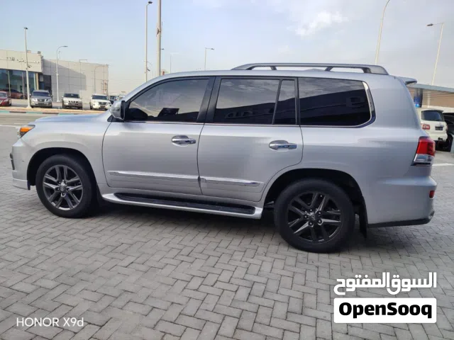 Lexus LX 570 MODEL -2015 KM-445000 Price-100,000