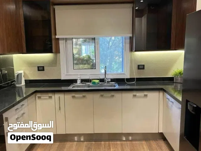 بمقدم  1,900,000 والباقى تقسيط على فترة سداد توصل لي 12 سنه