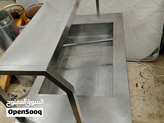 عدة مطعم للبيع