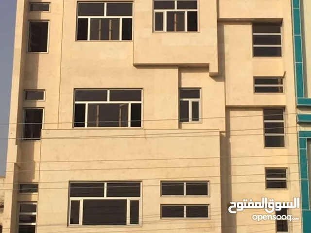 Unfurnished Complex in Basra Juninah