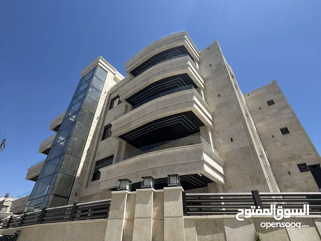 200 m2 4 Bedrooms Apartments for Sale in Amman Dahiet Al-Nakheel