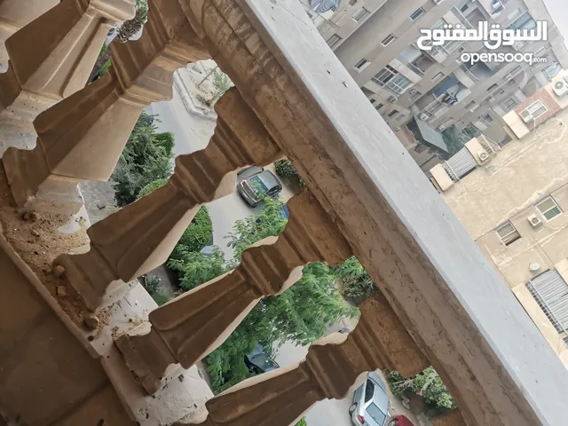 عمارة في الفردوس