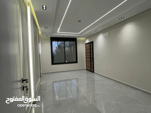 شقق فخمه للبيع