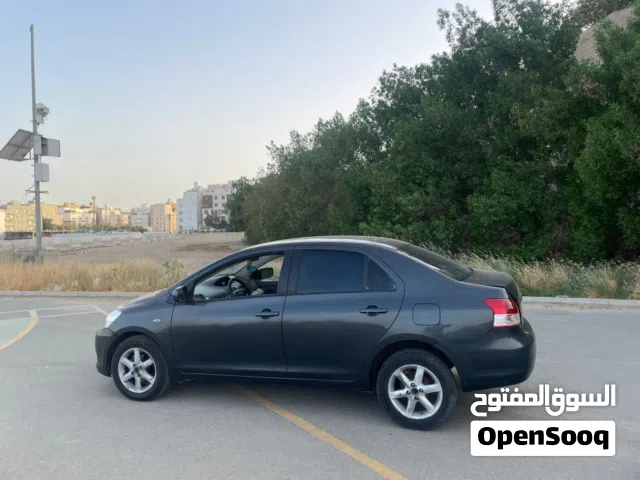 2009 Toyota Yaris E
