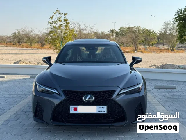Used Lexus IS in Southern Governorate