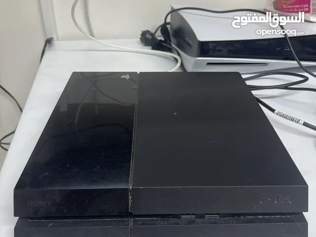PlayStation 4 with ps4 controller