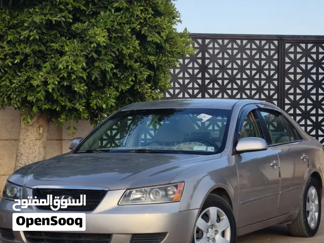 2007 هيونداي سوناتا Standard