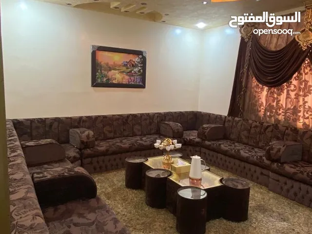طقم كنب تفصيل استعمال خفيف