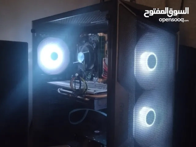 موجود كمبيوتر كامل مع شاشي للبيع المذربورد: ASUS H81M-K الرام: RAM 16 GB كرت الشاشة: SAPPHIRE RX 580