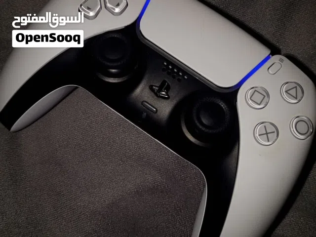 جهاز بلايستيشن 5 الاصلي نظيف للبيع