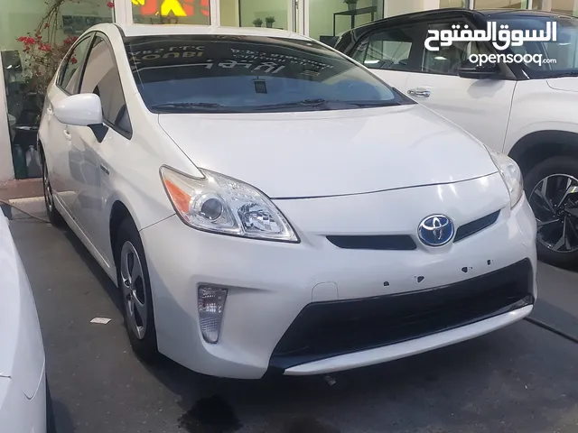 Toyota Prius 2012 in Sharjah