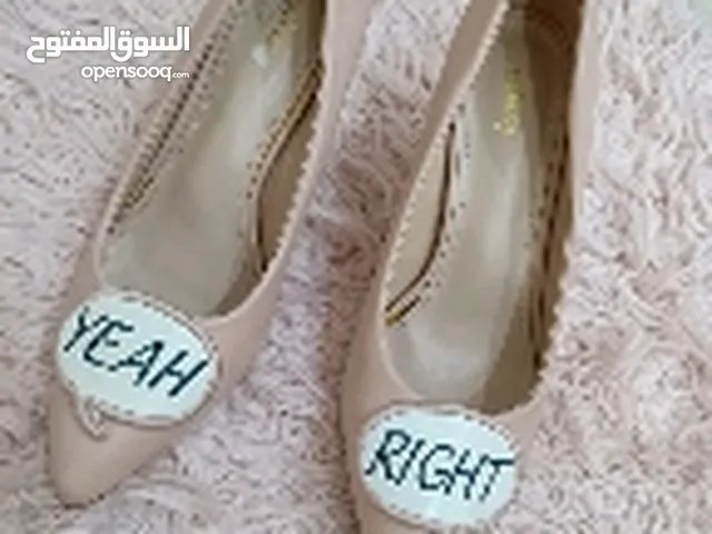 Pink With Heels in Al Ahmadi